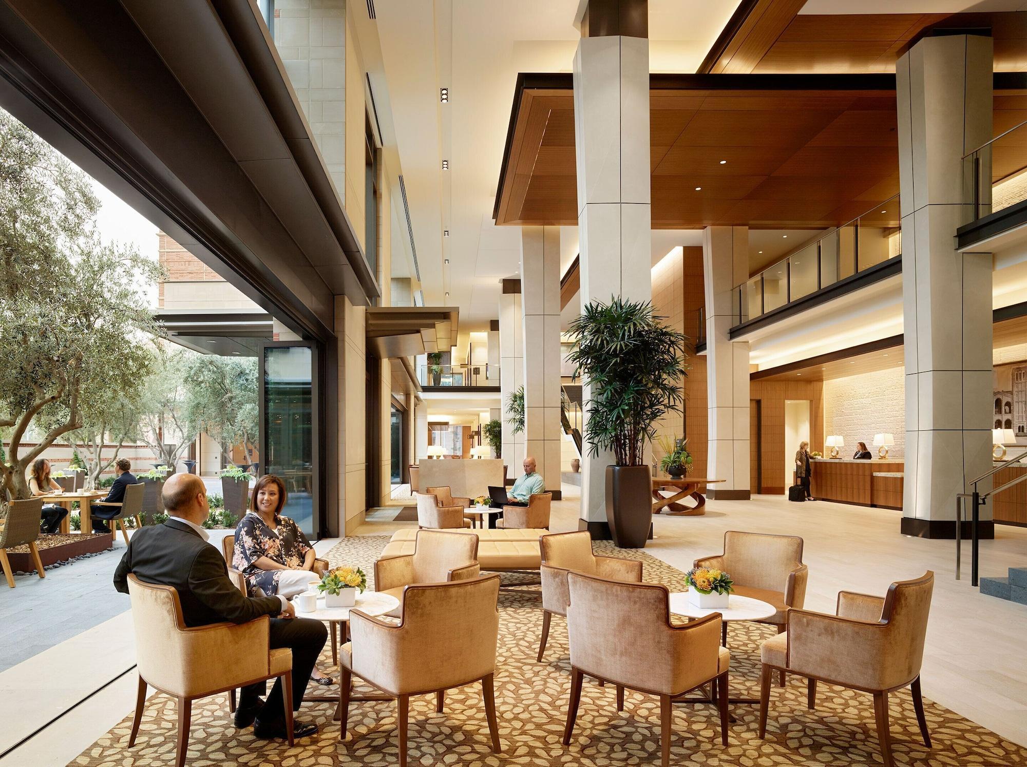 Luskin Hotel